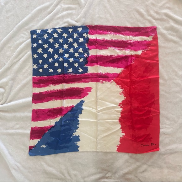AUTHENTIC RARE CHRISTIAN DIOR SCARF - Picture 1 of 2
